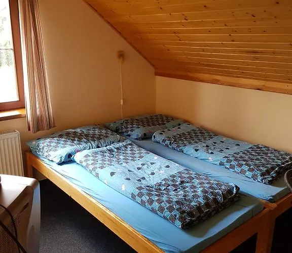 Chaloupka Semesterbostad Tanvald